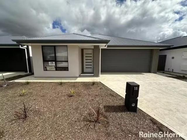 15 Knight Court, Munno Para Downs, SA 5115