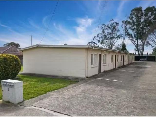 1/5 Kuranda Avenue, ARMIDALE Apartment for rent Listed by Pro.