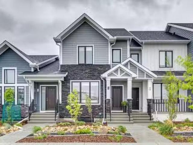 15 Larkspur Bend, Okotoks, AB, T1S 3K7 house for sale Listi.