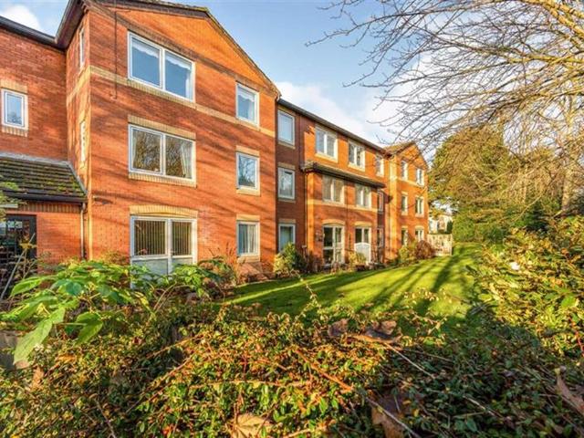 15 Liege House, Manorside Close CH49 1 bed retirement property to rent £925 pcm £213 pw