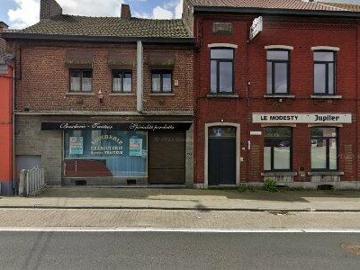 15 m2 apartment for rent in Charleroi