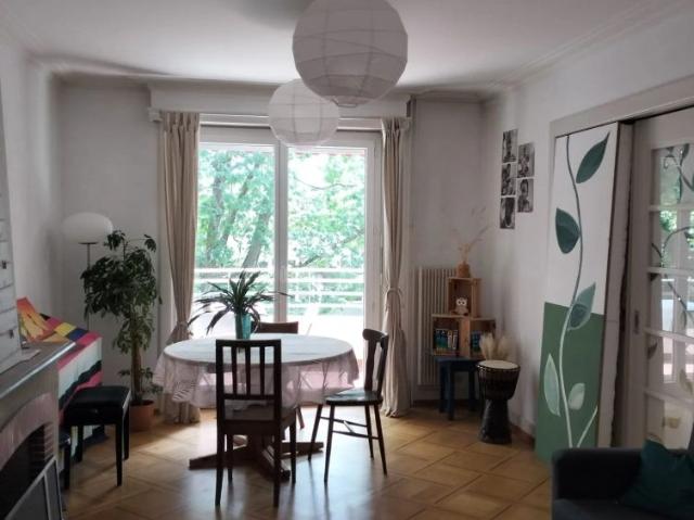 15 m²