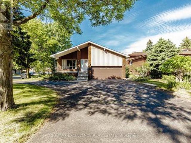 15 Maidstone Crescent, Brampton, ON, L6S 2Z4 house for sale | Listing ID W13419 | Royal LePage