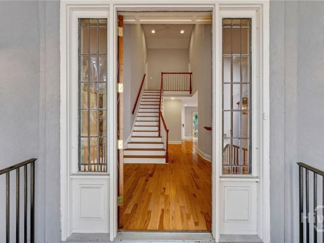 15 Marina Drive