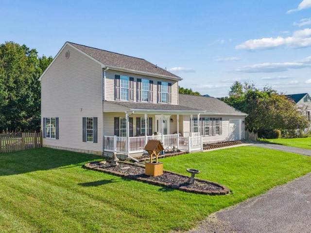 15 Maxa Court