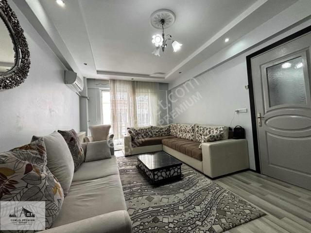 15 Mayıs Mahallesinde Satılık 4+1 Dubleks Daire