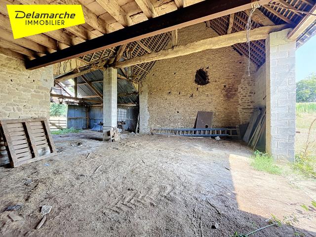 15 min Avranches 50300 maison 1 pièce à vendre à Le Luot sur env!1000m2 de terrain
