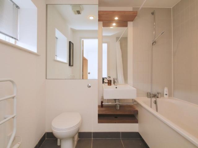 15 Milligan Street, London, E14