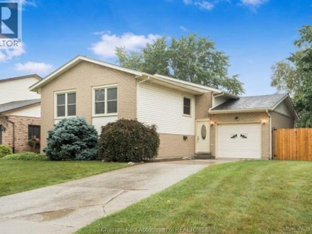 15 Monarch Drive, Chatham, ON, N7L 5G6 house for sale | Listing ID 26021 | Royal LePage