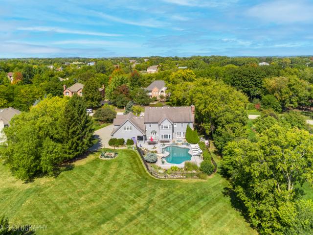 15 Mulberry Dr, Hawthorn Woods, IL 60047 | MLS #12625