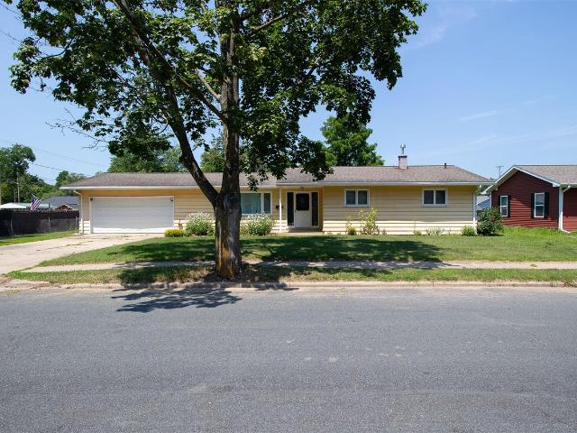 15 N Woodlawn Avenue