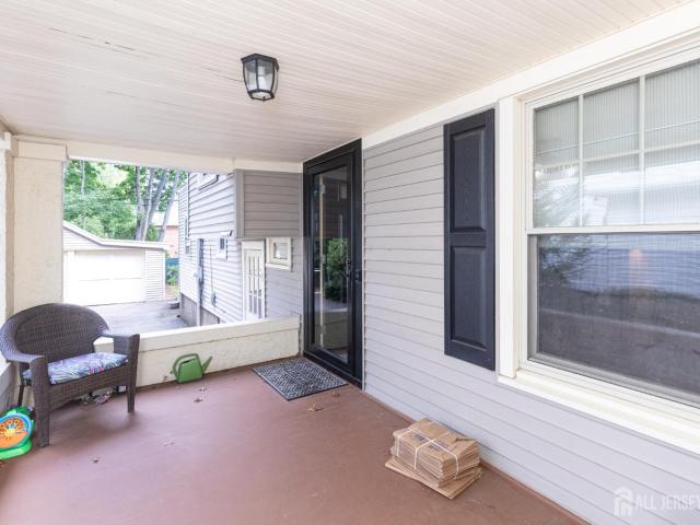 15 N 6th Avenue N