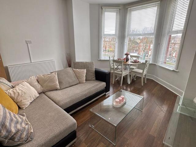 15 Newsham Drive