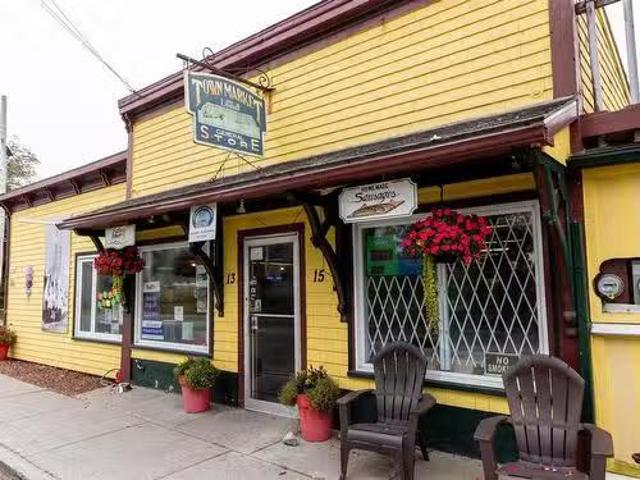 15 North Street, Lockeport, NS, B0T 1L0 commercial for sale.
