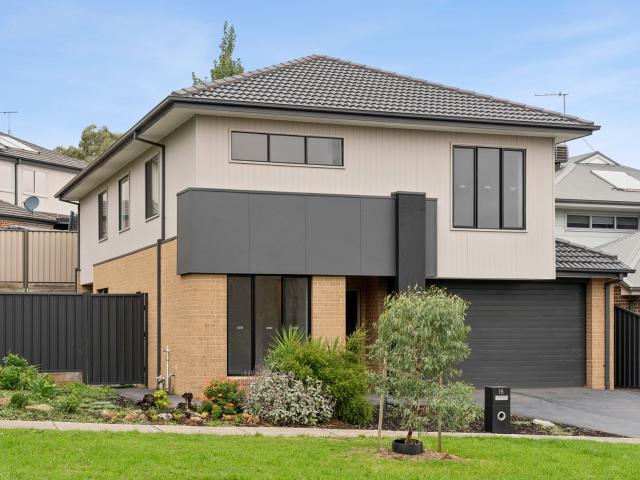 15 Outlook Way, Sunbury