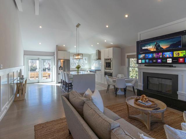 15 Palo Alto Drive