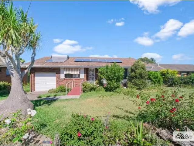 15 Paruna Close, Taree House for rent Listed by Carly Mcgilvr.