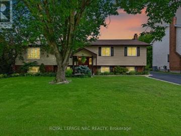 15 Park Road S, Grimsby East, ON, L3M 2N8 house for sale | Listing ID X13432 | Royal LePage