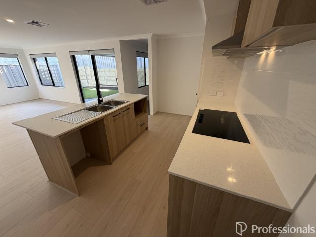 15 Pearwood VistaPiara Waters WA 6112, Australia