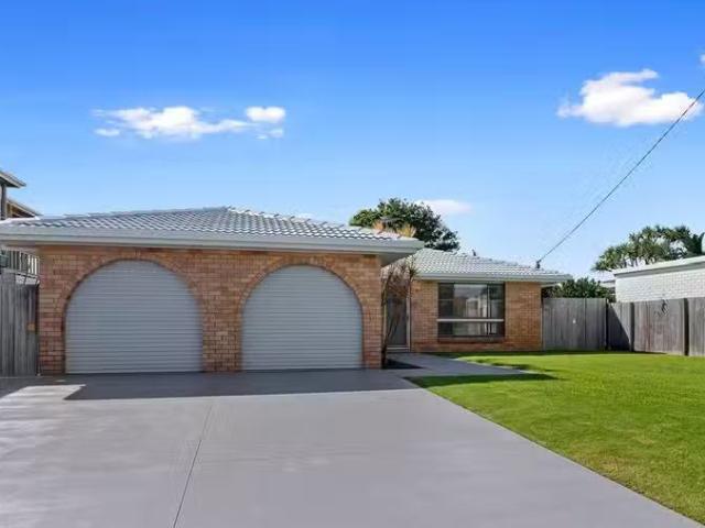 15 Perina Street, WARANA, QLD 4575 House for Rent