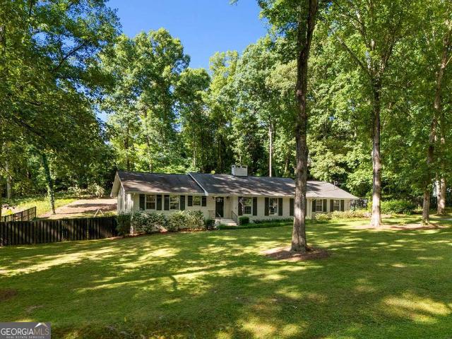15 Pine Valley Road SW