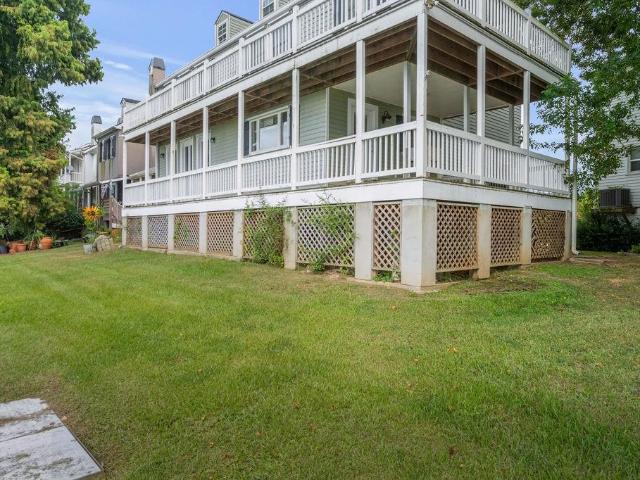 15 Place Lafitte Place