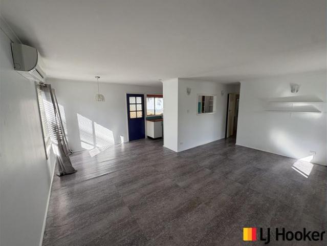 15 Pleasurelea Drive Sunshine Bay NSW 2536