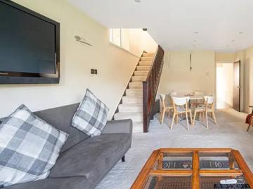 15 Prospect Road, Barnet Vale, London, EN5 5AN, United Kingdom | 2 bed house for rent #116880708 | Rentberry