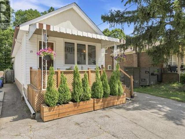 15 Presley Avenue, Toronto, ON, M1L 3P4 house for sale | Listing ID E13592 | Royal LePage