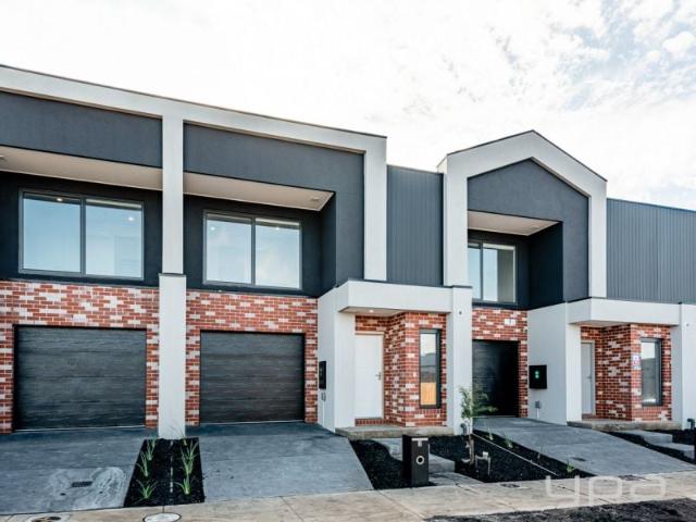 15 Renee Street, Sunbury