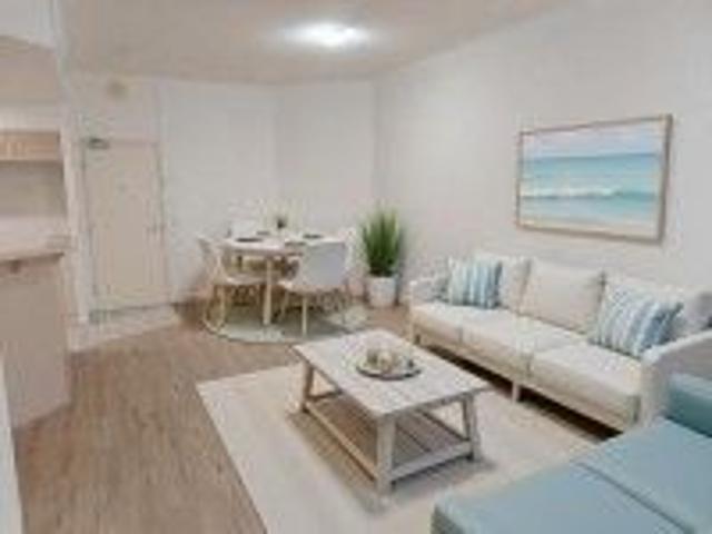 1/5 Rock Street, Scarborough, QLD 4020