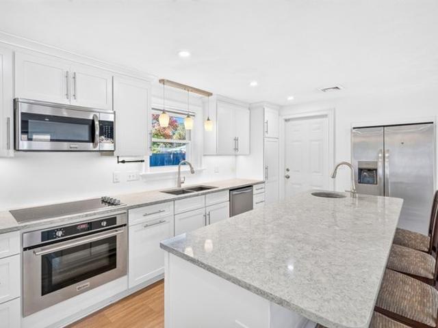 15 Roger Rd, Holbrook, MA 02343