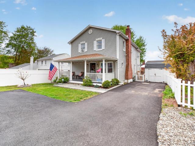15 Roslyn Road