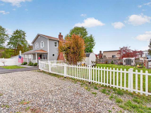 15 Roslyn Rd, Carmel, NY 10512 | MLS #993011