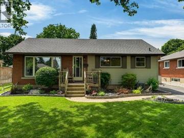 15 Roxanne Drive, St. Catharines, ON, L2M 3G8 house for sale | Listing ID 40841 | Royal LePage