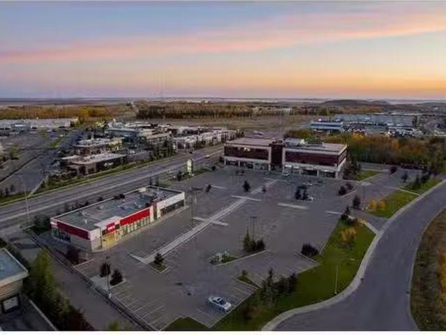 15 Royal Vista Place Nw, Calgary, AB, T3R 0N2 commercial for.
