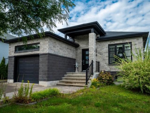 15 Rue Delisle, Saint Jérôme, QC, J7Y 0L4 house for sale | Listing ID 27686 | Royal LePage