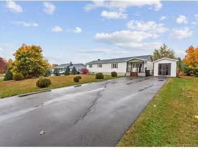15 Rue Thibodeau, Rogersville, NB, E4Y 1S9 house for sale L.