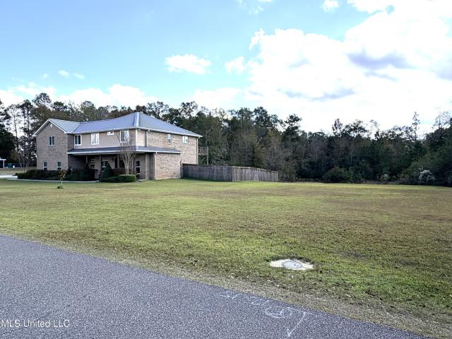 15 S Highlands Drive