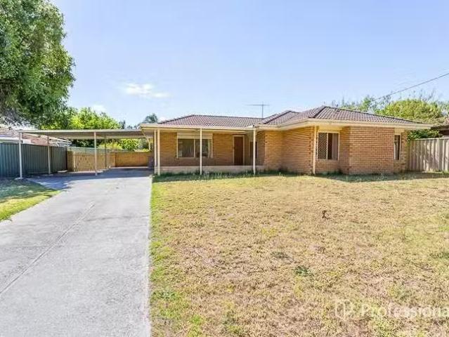 15 San Jacinta Road, Seville Grove, WA 6112