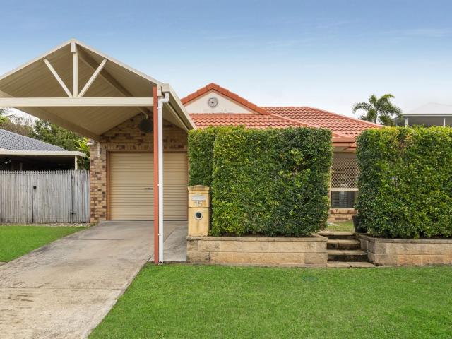 15 Saint Lawrence Street, WAVELL HEIGHTS, QLD 4012