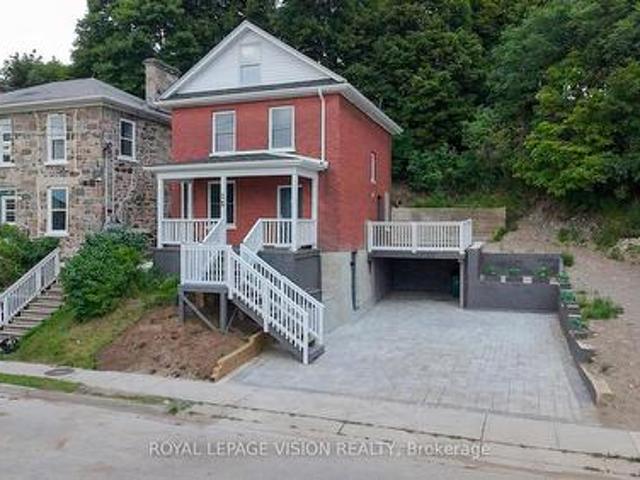 15 Shade Street, Cambridge, ON, N1R 4J6 house for sale | Listing ID X13619 | Royal LePage
