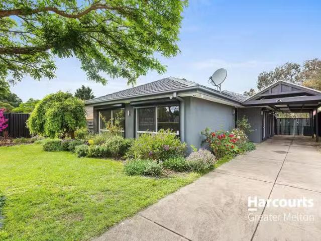 15 Sheeprun Place, HOPPERS CROSSING, VIC 3029 House for Rent