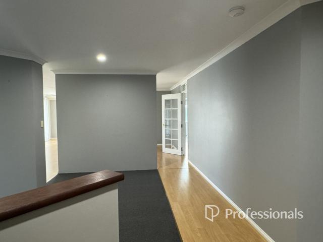 15 Sherwood RoadAustralind WA 6233, Australia