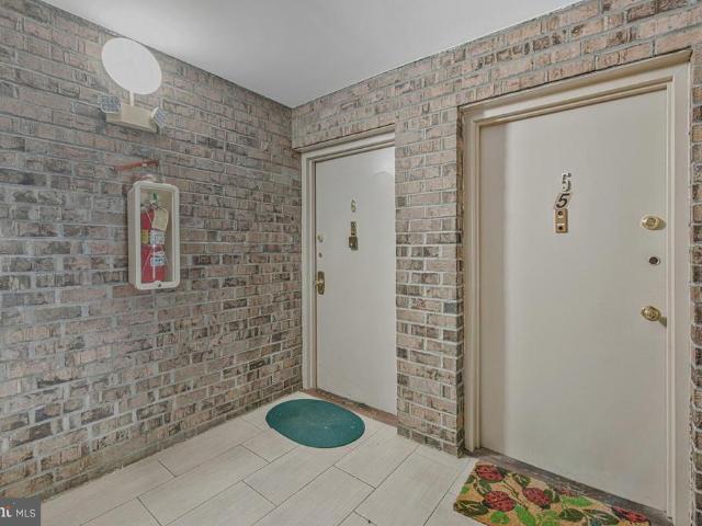 15 Silverwood Circle # 6