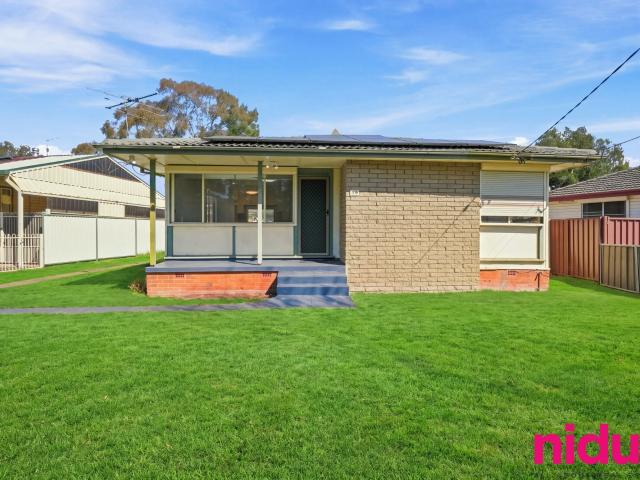 15 Sorensen Crescent Blackett NSW
