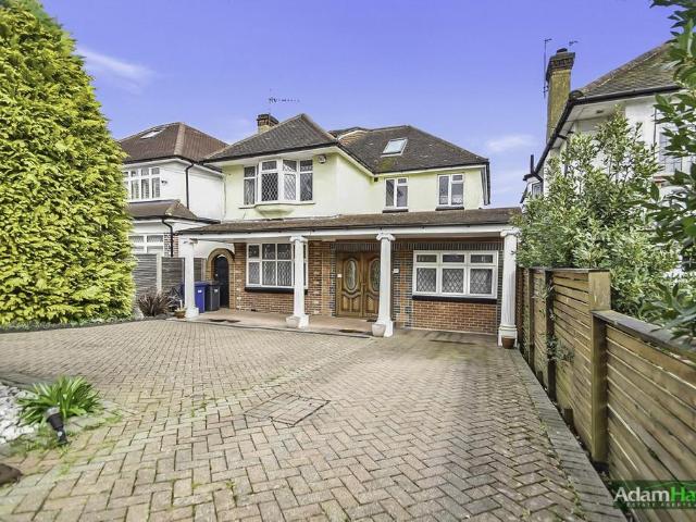15 Southway, London, N20 8EB, United Kingdom | 6 bed house for rent #111876510 | Rentberry