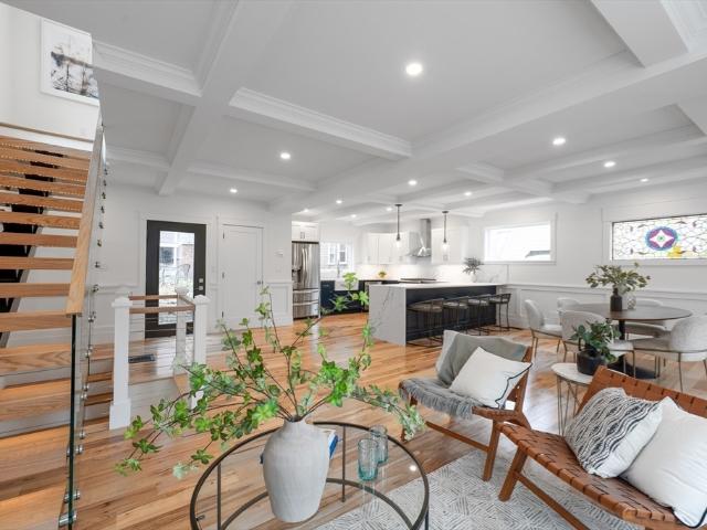 15 Spring Hill Ter, Somerville, MA 02143 | MLS #73454