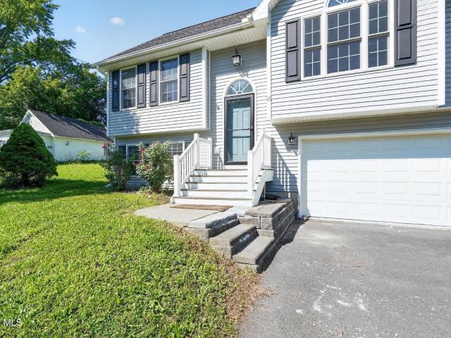 15 St Claire Avenue