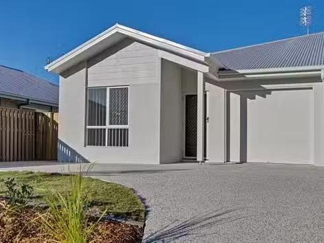 1/5 Sugarcane Court, Coes Creek, QLD 4560